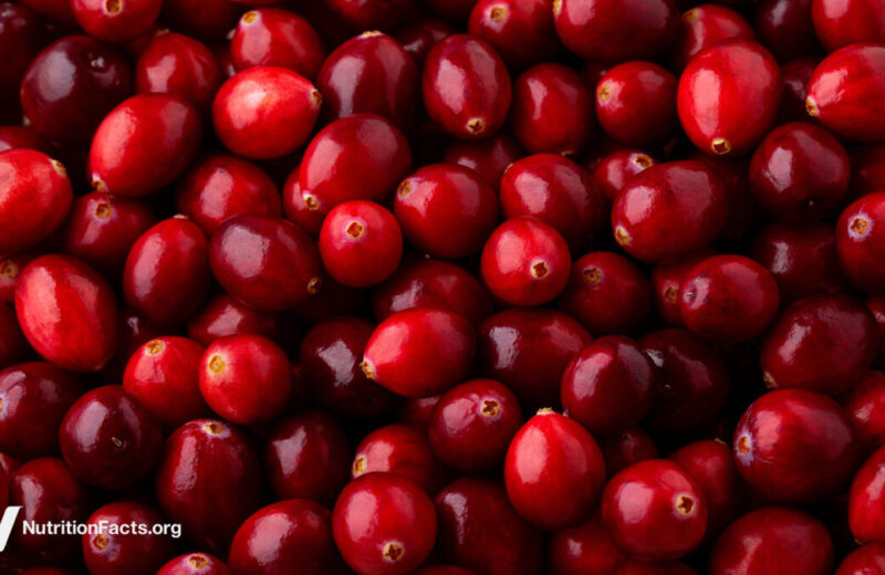 Do Cranberries and Pumpkin Seeds Help an Enlarged Prostate?