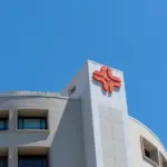 HCA cuts 2026 earnings forecast on insurance coverage losses